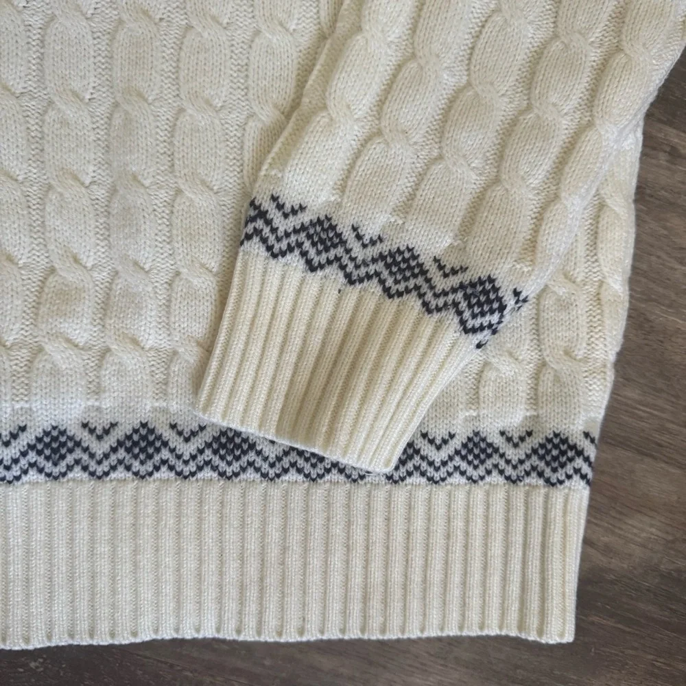 Vintage Ivory and Navy Patterned Crewneck Sweater